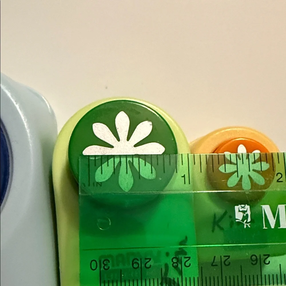 Marvy Flower Punch Set